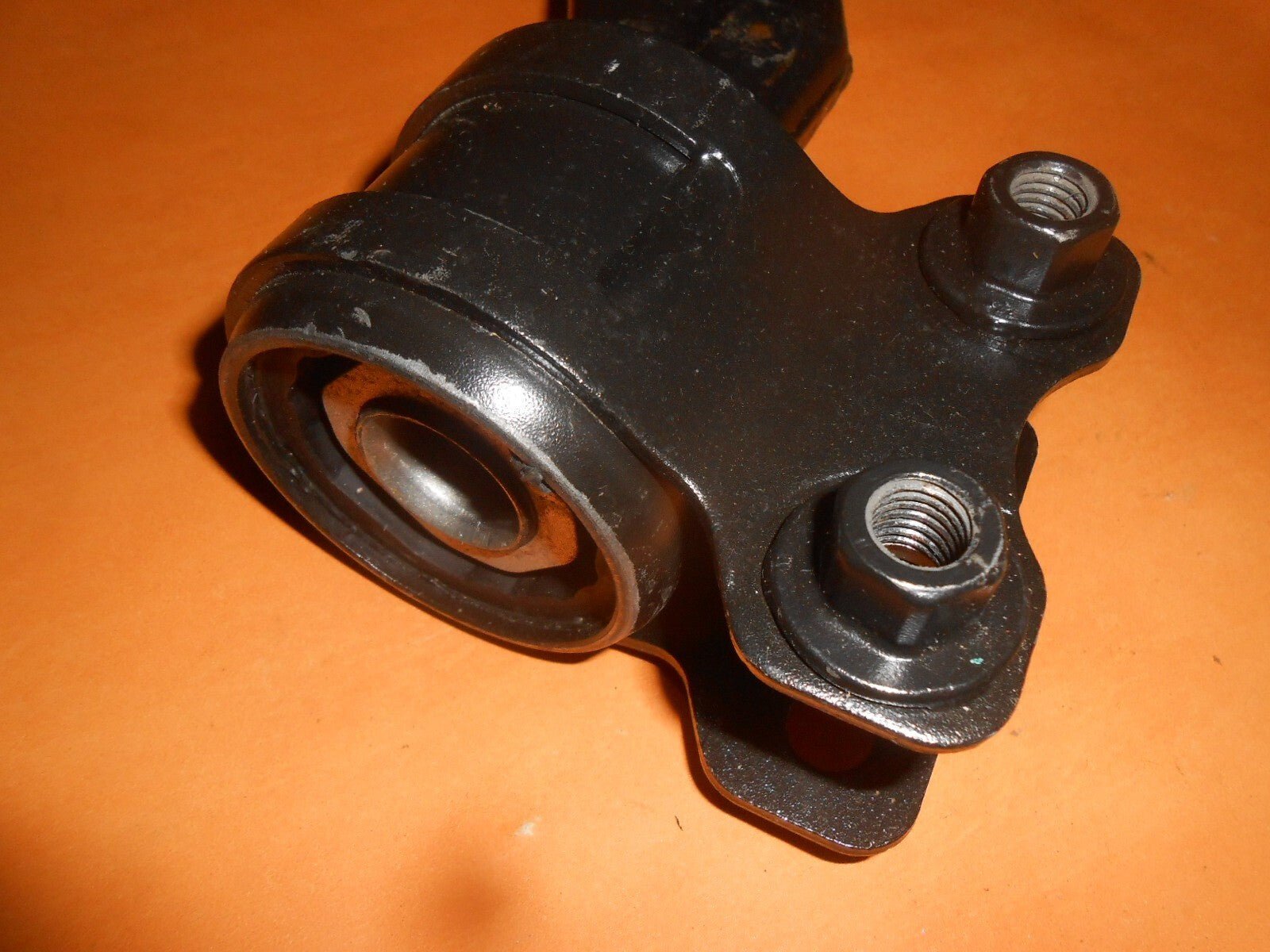 FORD FOCUS 2 (2005 - 2012) LOWER LEFT WISHBONE SUSPENSION ARM - Vroom Classics
