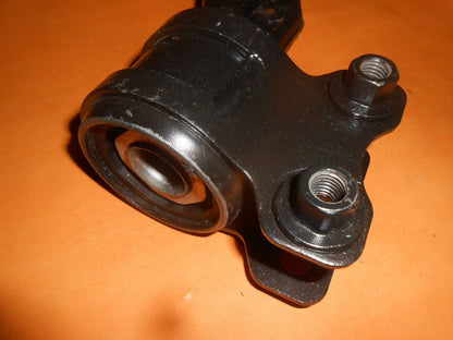 FORD FOCUS 2 (2005 - 2012) LOWER LEFT WISHBONE SUSPENSION ARM - Vroom Classics