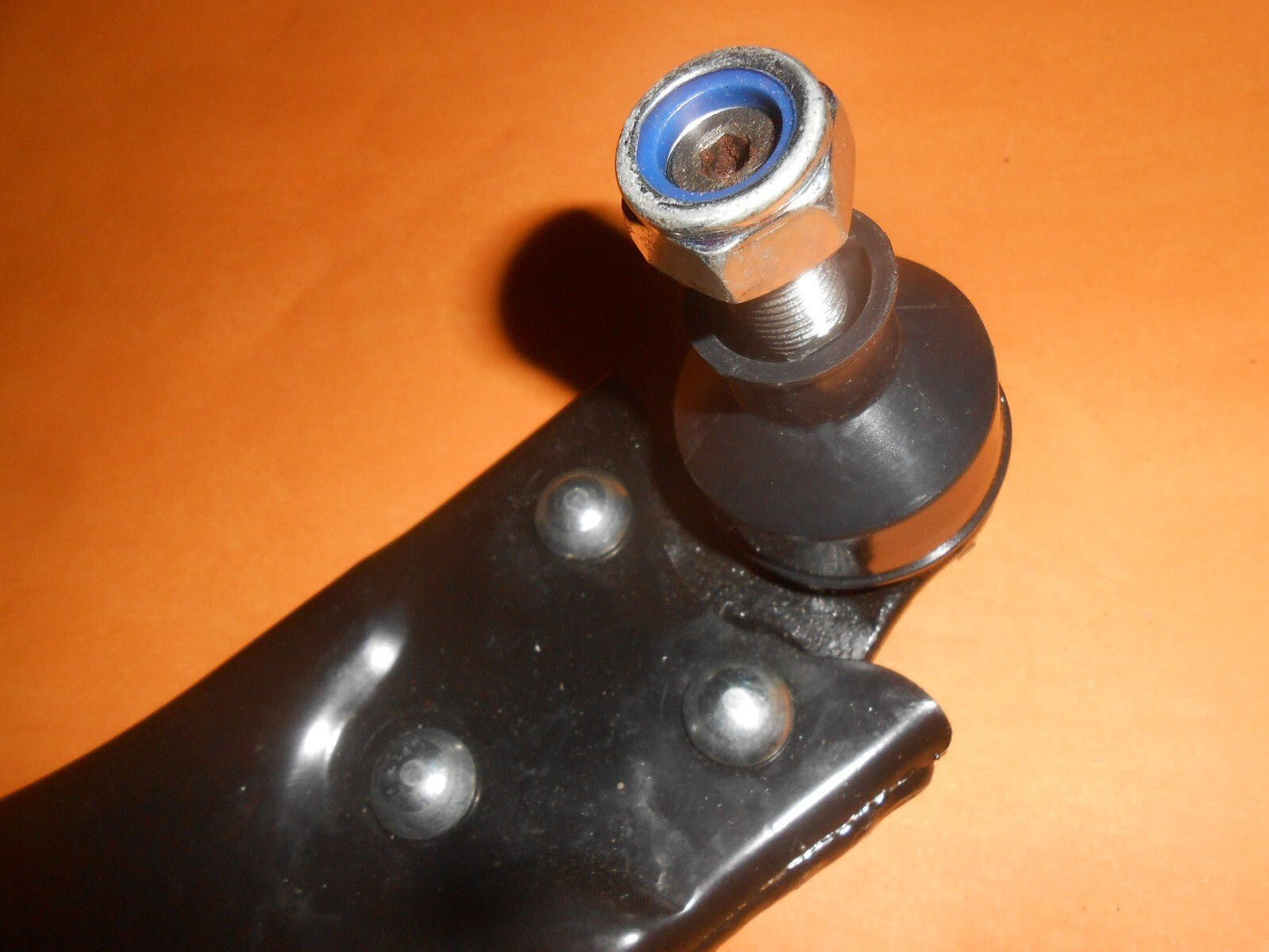 FORD FOCUS 2 (2005 - 2012) LOWER LEFT WISHBONE SUSPENSION ARM - Vroom Classics