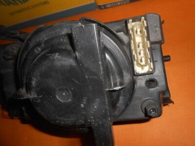 FORD GRANADA Mk3(1985 - 91) PASSENGER SIDE N/S HEADLIGHT UNIT WITH FOG LIGHT - Vroom Classics