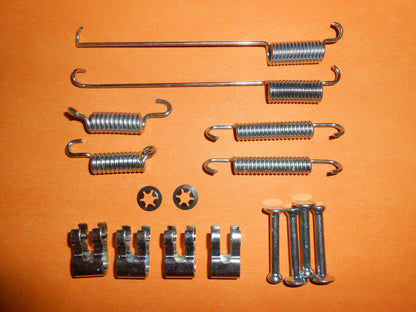 FORD KA (2000 - 2008) REAR BRAKE SHOE Fixing Kit - BFK320 - Vroom Classics
