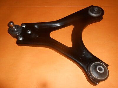 FORD MONDEO Mk1, Mk2 (1993 - 2000) RIGHT WISHBONE SUSPENSION ARM - Vroom Classics