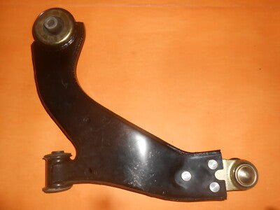 FORD MONDEO Mk3 (2000 - 2007) RIGHT WISHBONE SUSPENSION ARM - Vroom Classics