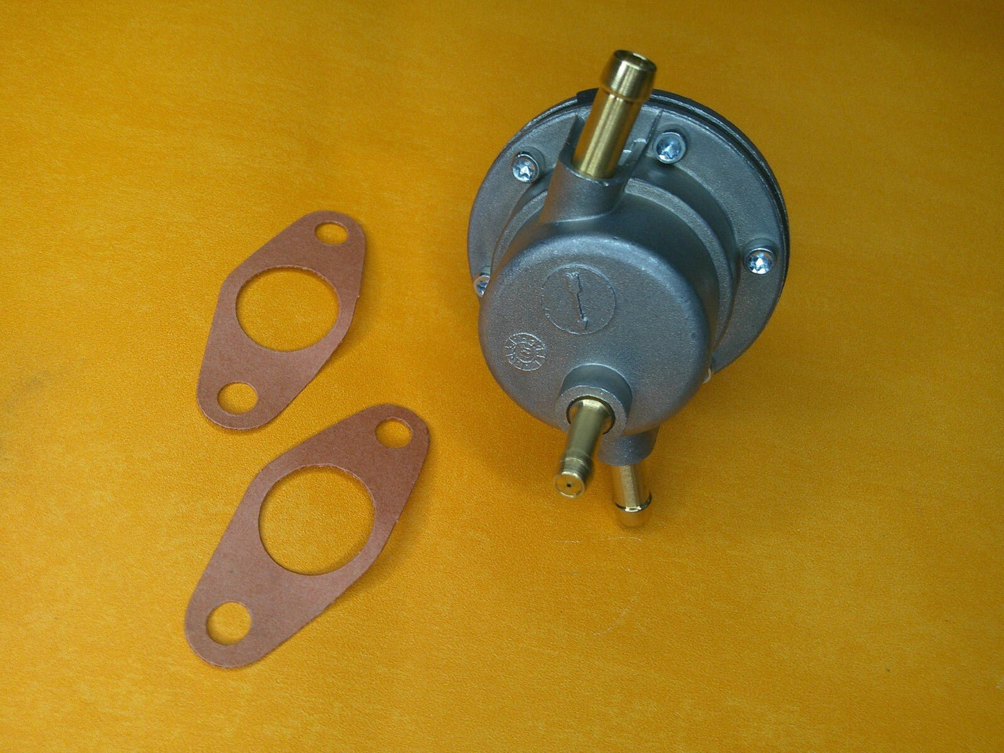 FORD ORION Mk2 1.4 1.6 ( (1987 - 90) NEW "3 pipe" MECHANICAL FUEL PUMP - QFP284 - Vroom Classics