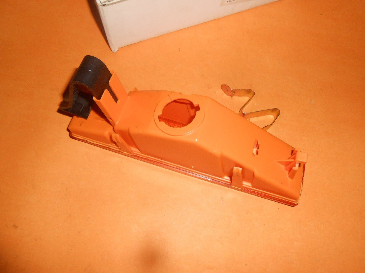 FORD SIERRA (1982 - 87) NEW FRONT DRIVERS SIDE O/S INDICATOR LAMP AMBER - Vroom Classics
