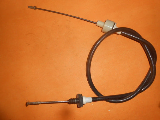 FORD SIERRA 2.0 (1982 - 06/1985) NEW CLUTCH CABLE - QCC1232 - Vroom Classics
