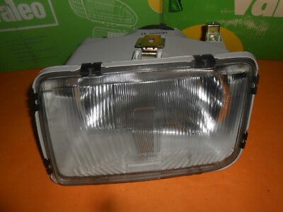 FORD SIERRA Mk1 (1982 - 86) PASSENGER SIDE HEADLIGHT UNIT - VALEO - Vroom Classics