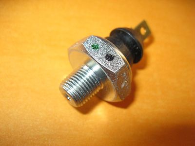 FORD ZEPHYR 4 ZEPHYR 6 ZODIAC MK3(1962 - 66)NEW OIL PRESSURE SENDER SWITCH - 000530 - Vroom Classics
