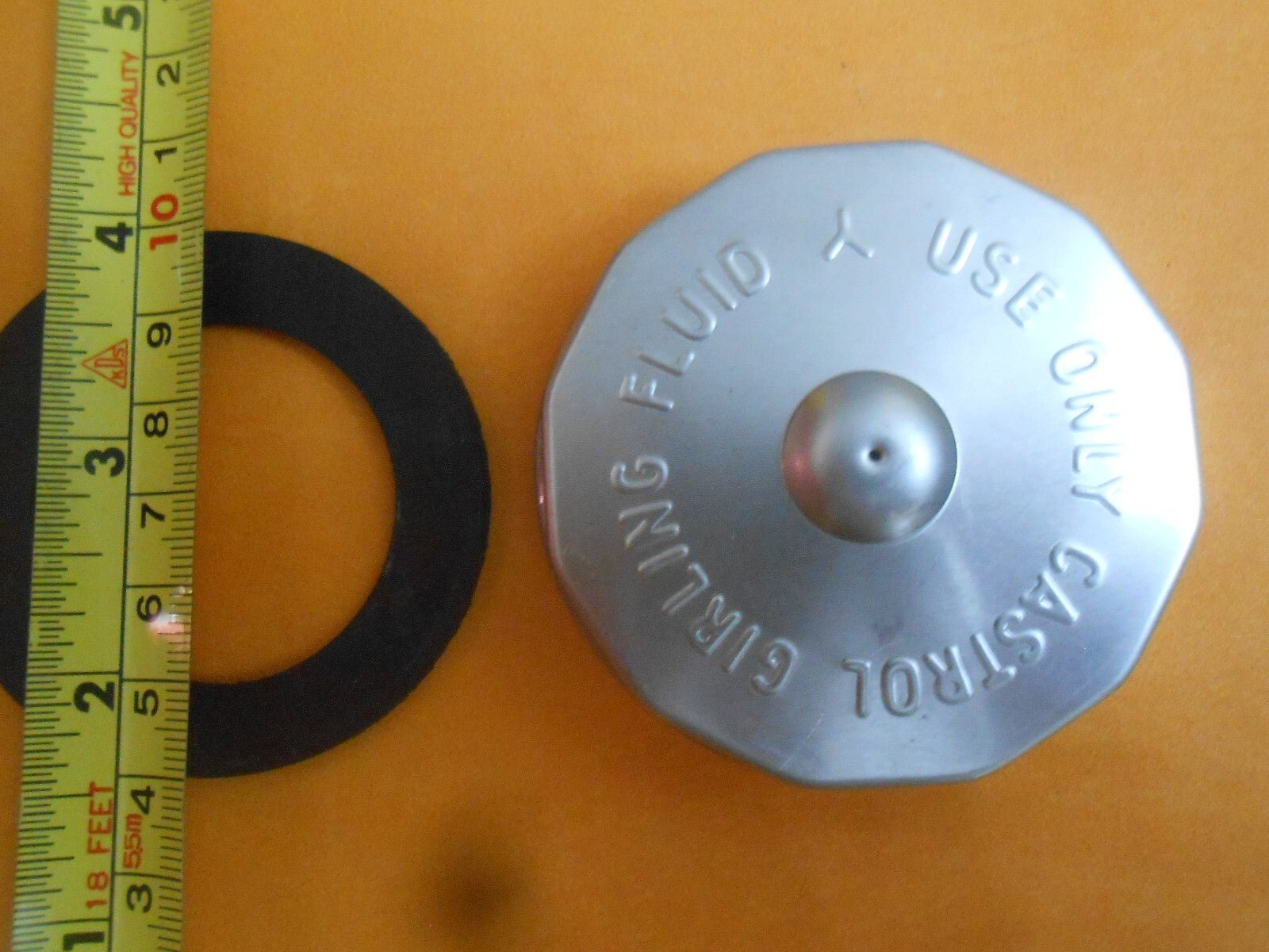 FORD ZEPHYR Mk2(1960 - 62) DISC BRAKE MASTER CYLINDER ALLOY CAP & SEAL(65mm dia) - Vroom Classics