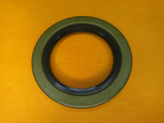 FORD ZEPHYR ZODIAC Mk2 (1956 - 62) BRAND NEW "Double lip" REAR HUB OIL SEAL - Vroom Classics