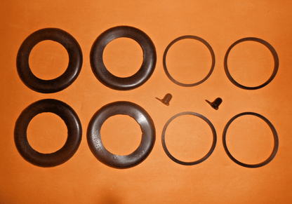 FORD ZEPHYR ZODIAC Mk3 (1962-66) BRAKE CALIPER PISTONS & REPAIR KIT -axle set - Vroom Classics