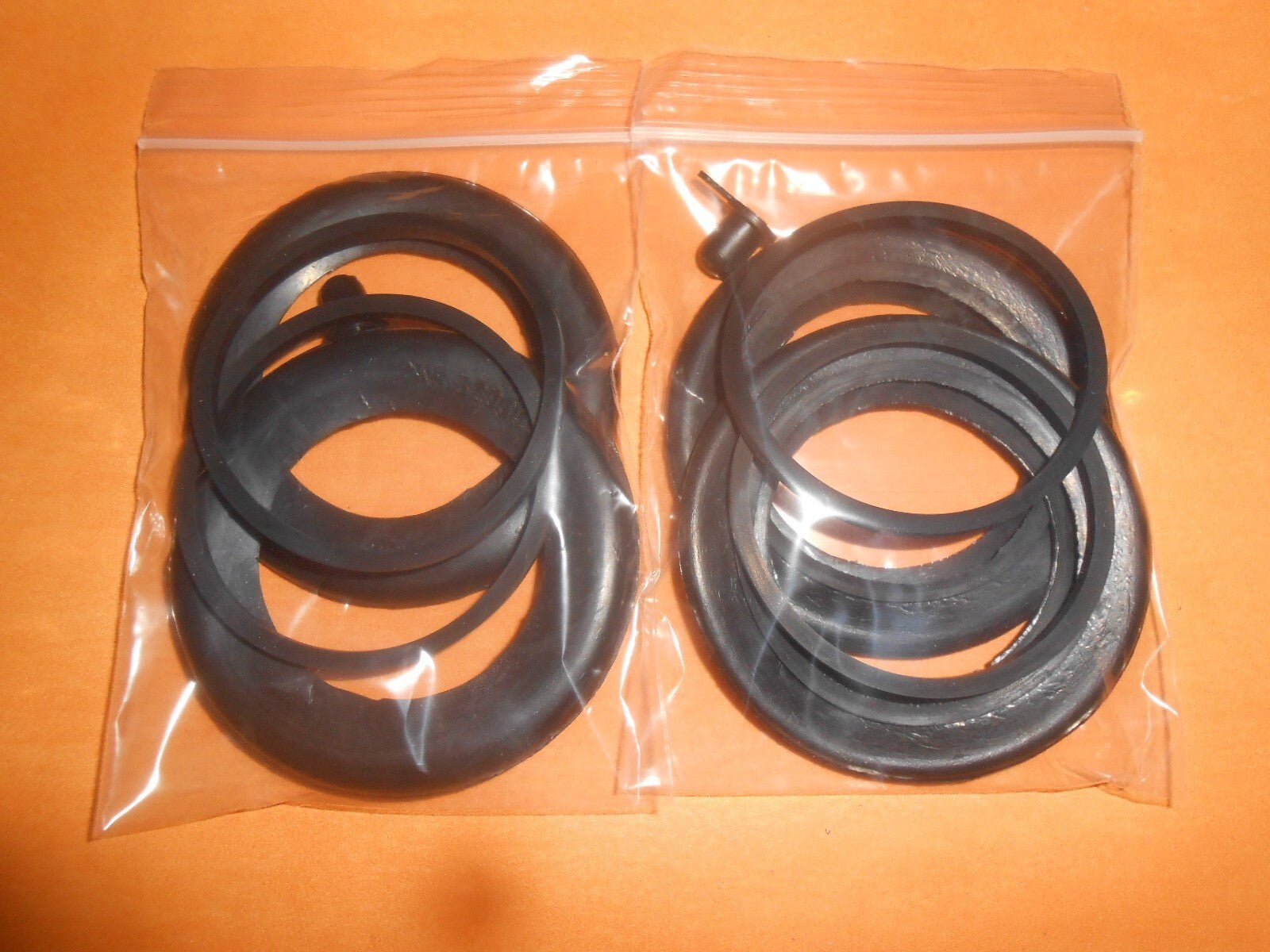 FORD ZEPHYR ZODIAC Mk3 (1962-66) BRAKE CALIPER REPAIR KIT -axle set- SP2501 - Vroom Classics