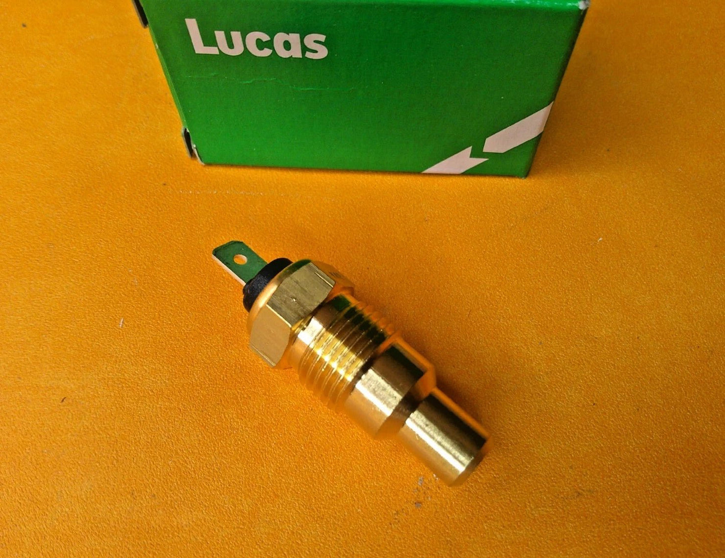 FORD ZEPHYR ZODIAC MK3 (1962 - 66) NEW TEMPERATURE SENDER TRANSMITTER - Vroom Classics
