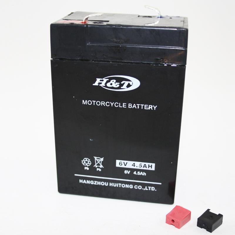 GS09226 - BATTERY - H&T 6V,4.5 Amp,Weight:Aprox 900g , 2 - 3/4" X 3 - 7/8 X 1 - 3/4" - Vroom Classics