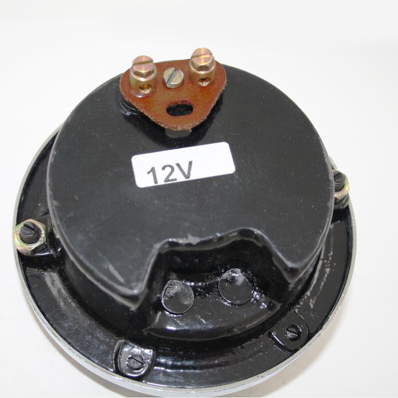 GS35104 - Horn - UNIVERSAL Chrome plated, 6v , 93mm dia, 90mm length,8mm hole. - Vroom Classics