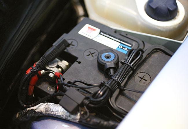 Gunson 77119 Smart Battery Alert - Ideal for classic cars - Vroom Classics