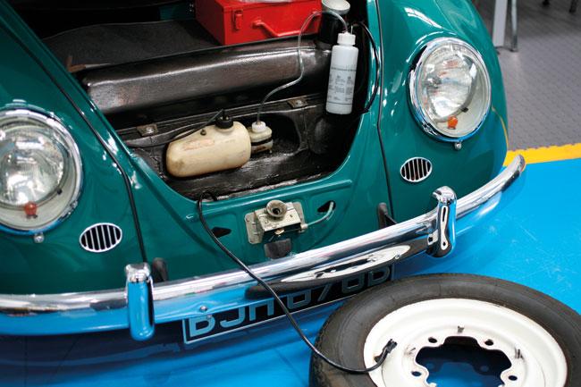Gunson G4062 Eezibleed Kit - Suitable for one man operation - Vroom Classics