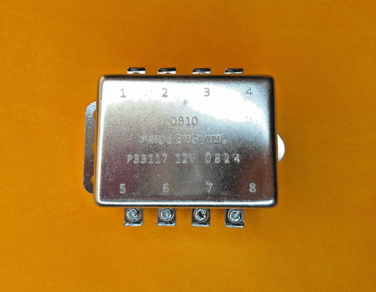 HILLMAN Husky Series 1 (1955-56) FLASHER UNIT RELAY DB10, 33117 - made by Pride - Vroom Classics