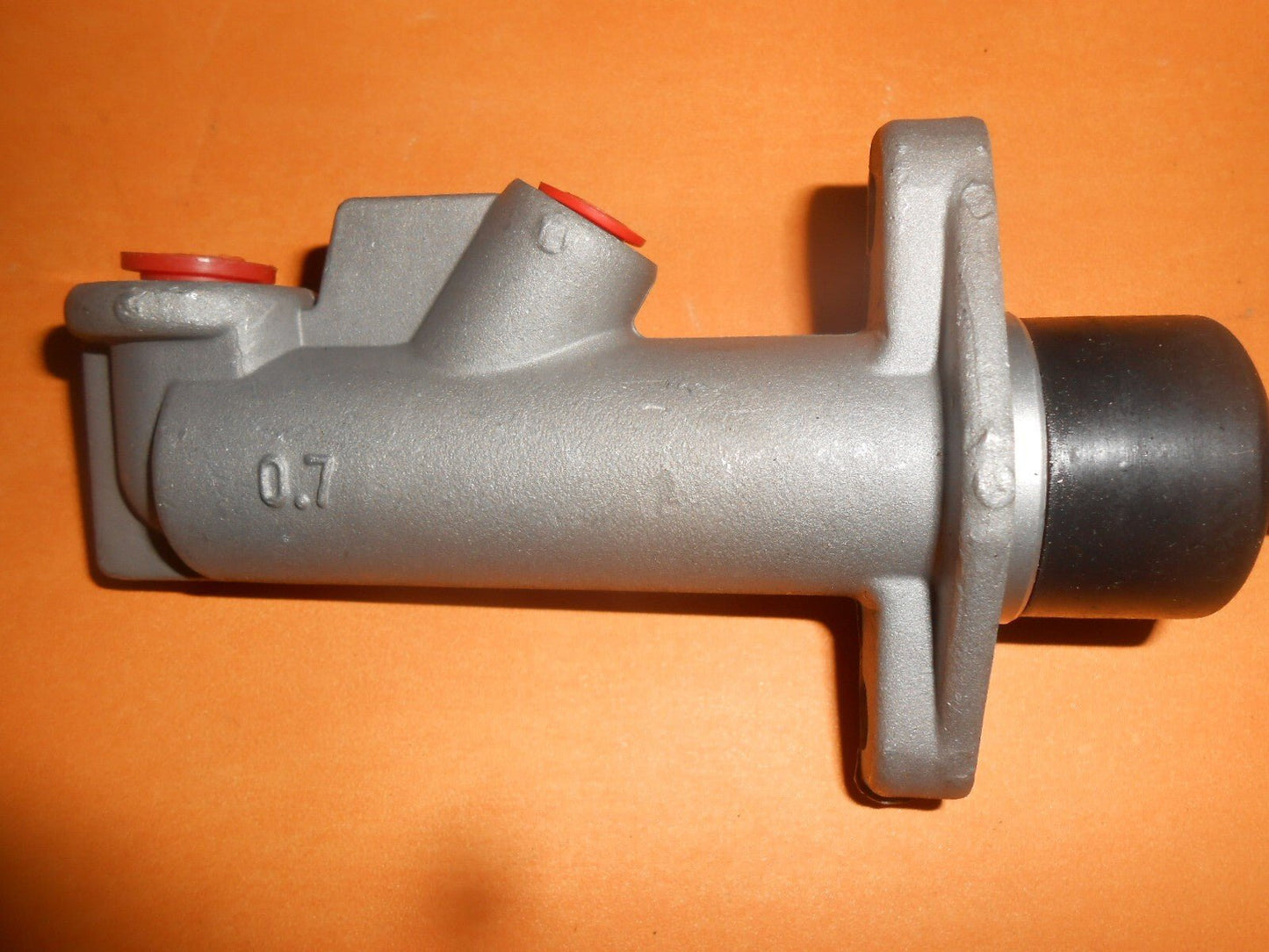 HILLMAN IMP SPORT STILLETTO 1963 - 76 BRAKE MASTER CYLINDER - 0.7" bore - Vroom Classics