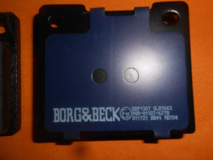 HILLMAN TALBOT AVENGER 1300 (1974 - 76) NEW BRAKE PADS - GENUINE BORG & BECK - Vroom Classics