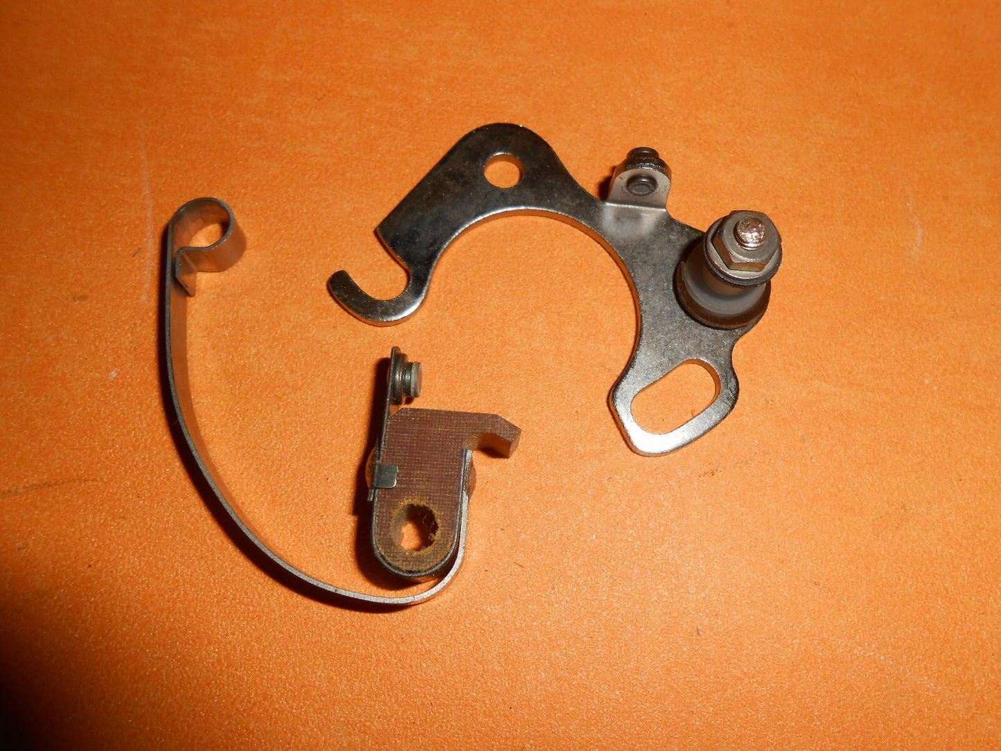 HUMBER HAWK (1953 - 1955) NEW IGNITION CONTACT SET - 420196 - Vroom Classics