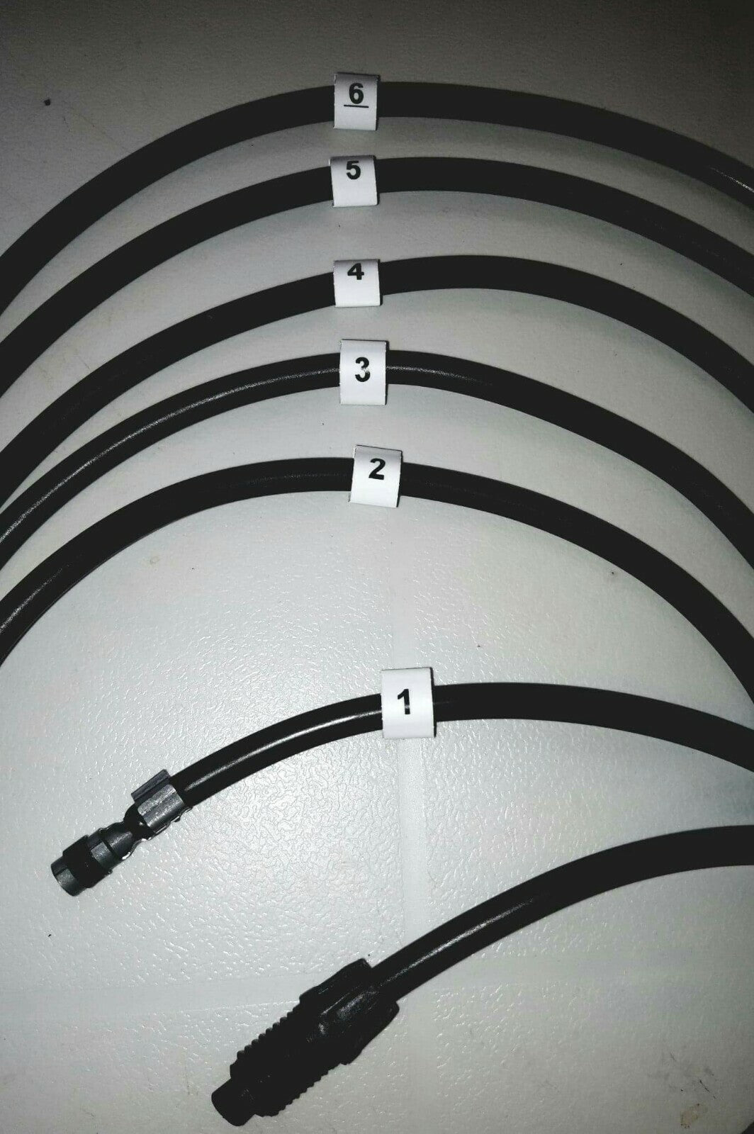 Ignition Lead Sets - Aston Martin Db4 Black Copper Core HT Leads - Vroom Classics