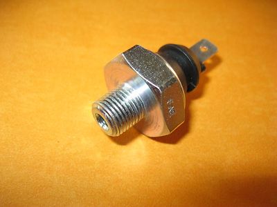 JAGUAR Mk1,Mk2 - 2.4 3.4 3.8(1955-68) NEW OIL PRESSURE LIGHT SWITCH - Vroom Classics