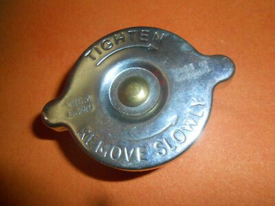 JAGUAR XK140 (1954 - 57) 4LB RADIATOR FILLER CAP - Vroom Classics