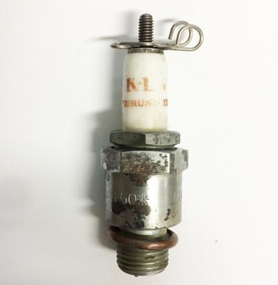 KLG Spark Plug F50 - Detatchable - Slight Surface Rust - threads ok - Vroom Classics