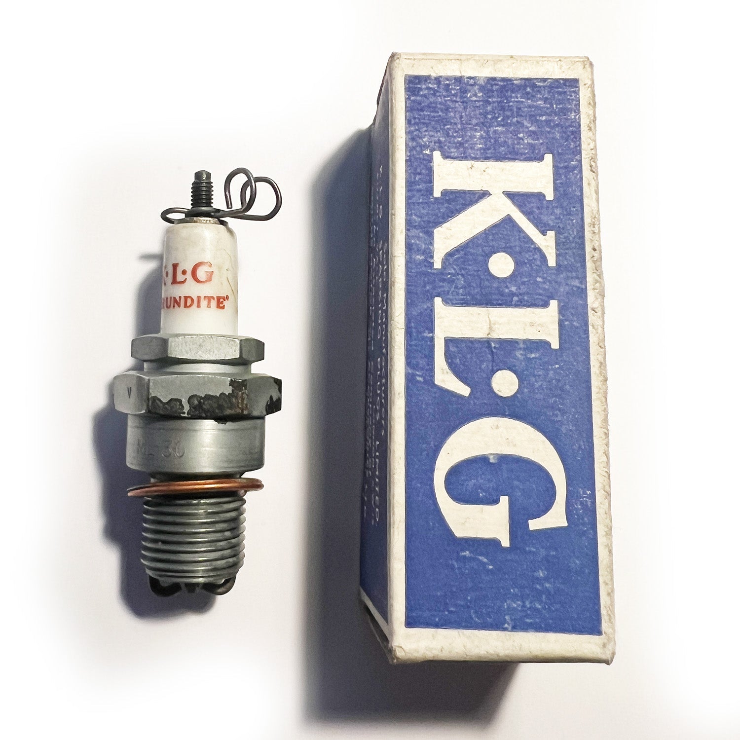 KLG Spark Plug ML30 - Vroom Classics