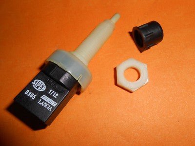 LANCIA DELTA, PRISMA, Y10(1983 - 1994) NEW BRAKE LIGHT SWITCH - 51683 - Vroom Classics