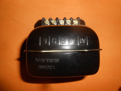 LAND ROVER SERIES PETROL (1952-1959) DYNAMO VOLTAGE REGULATOR / CONTROL BOX - Vroom Classics