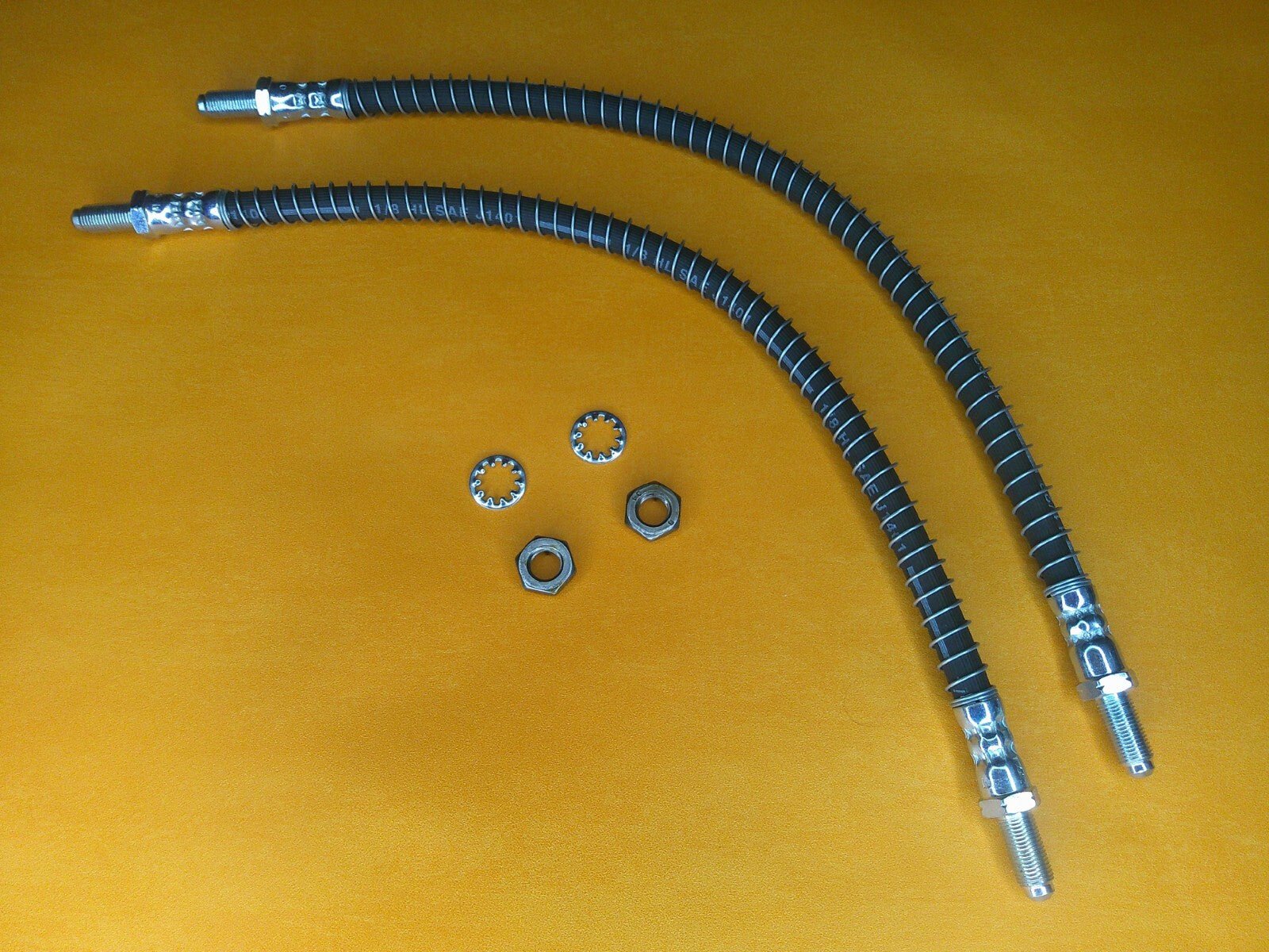LEYLAND LDV SHERPA (1982 - 89)BRAKE HOSES PAIR 420mm total length - ADU5562 - Vroom Classics