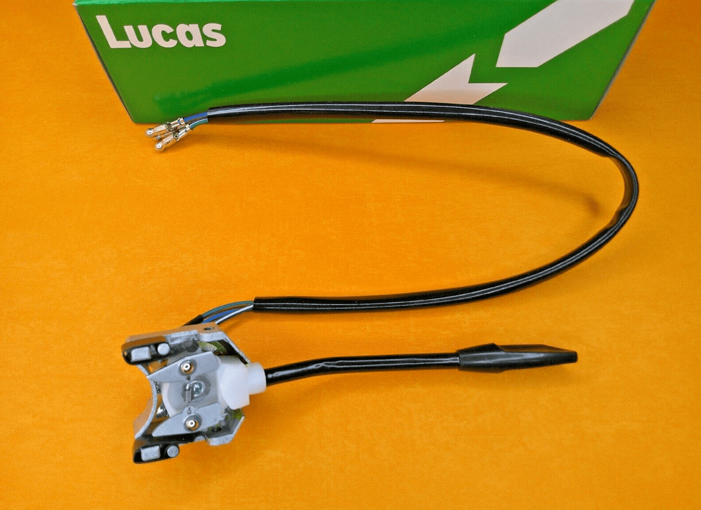 LOTUS ELAN & ELAN +2 (1962-1975) 2 types!! INDICATOR STALK SWITCH -Genuine Lucas - Vroom Classics