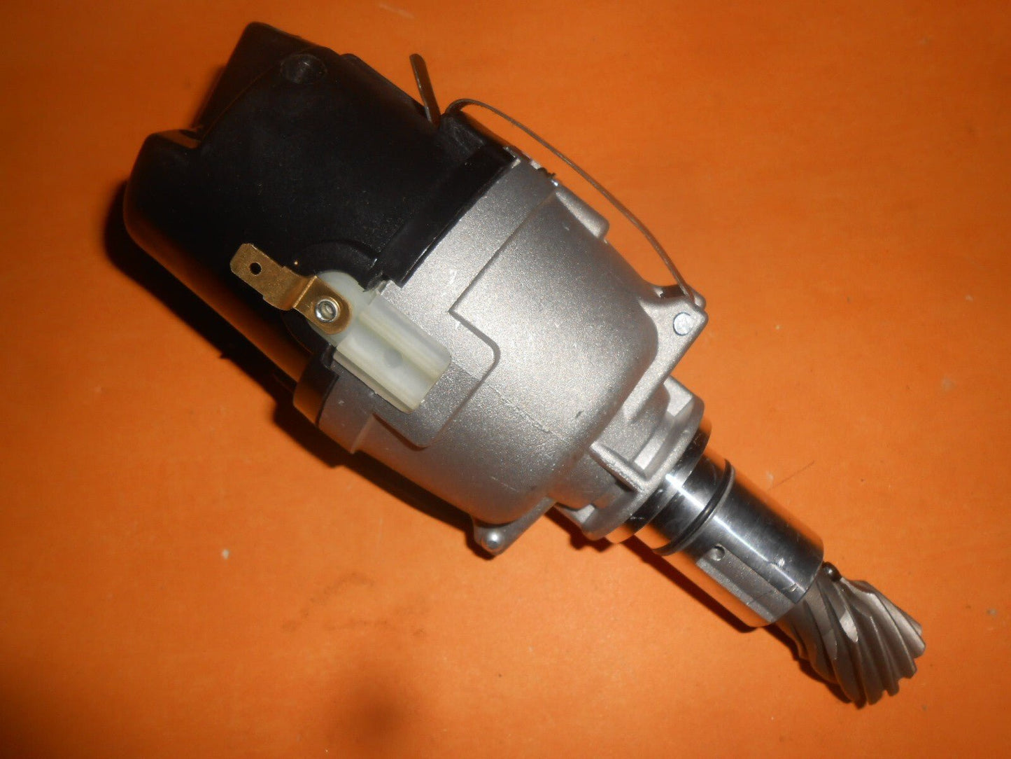LOTUS TWIN CAM (non Vac) POINTS IGNITION DISTRIBUTOR (Lucas 25D type) - Vroom Classics