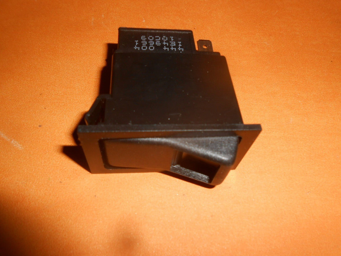 LUCAS ROCKER SWITCH open/double contacts+ Mounting Frame - SPB436(pick decals) - Vroom Classics