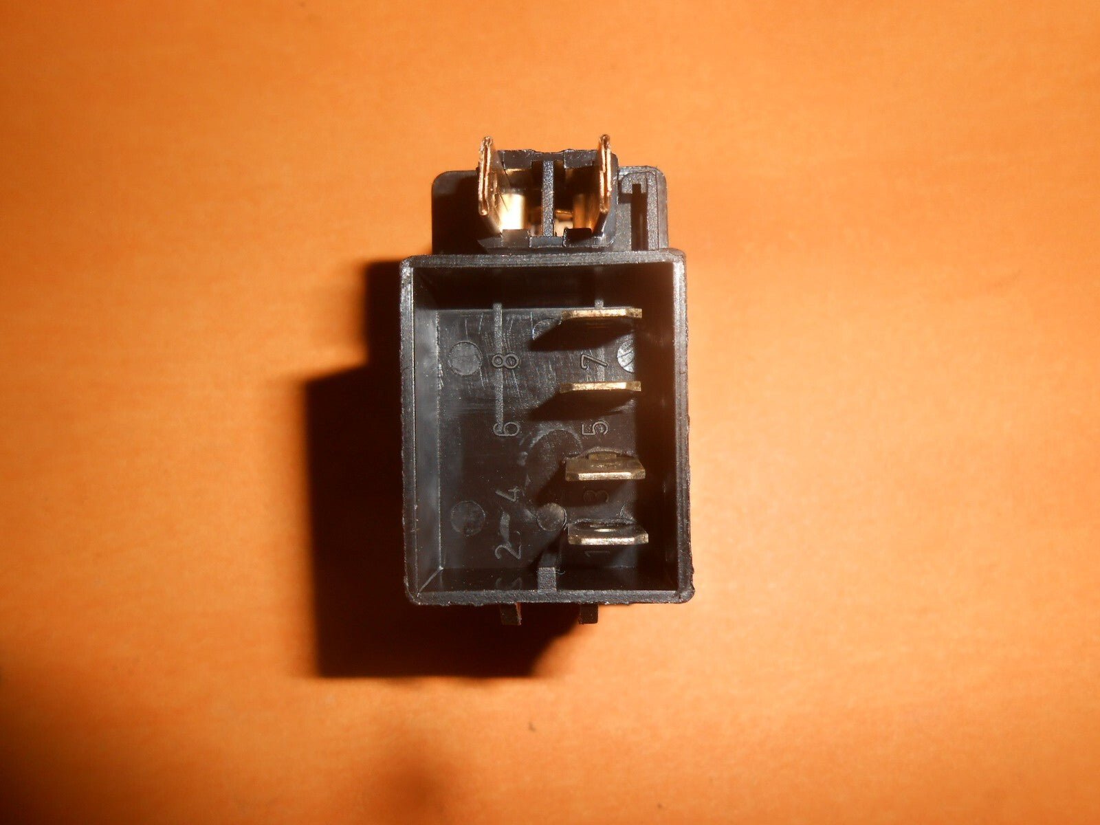 LUCAS ROCKER SWITCH open/double contacts+ Mounting Frame - SPB436(pick decals) - Vroom Classics