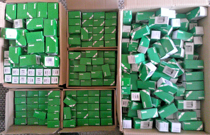 MASSIVE JOB LOT of LUCAS RELAYS (well over 500!!) - Genuine Lucas Boxed - Vroom Classics