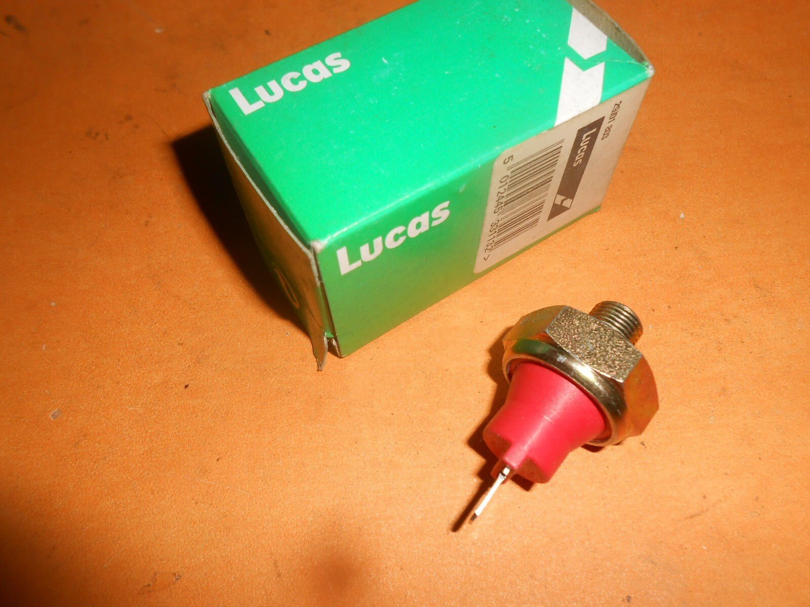 MAZDA MX3, MX5, MX6 (1990 - 2005) NEW OIL PRESSURE SWITCH - 50810 - Vroom Classics