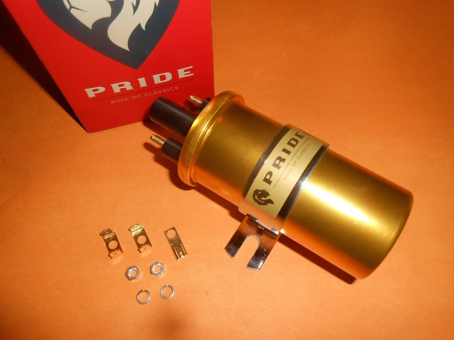 MG MGA TWIN CAM, De Luxe (1958 - 1962) GOLD SPORT NEW IGNITION COIL - 8002 - Vroom Classics