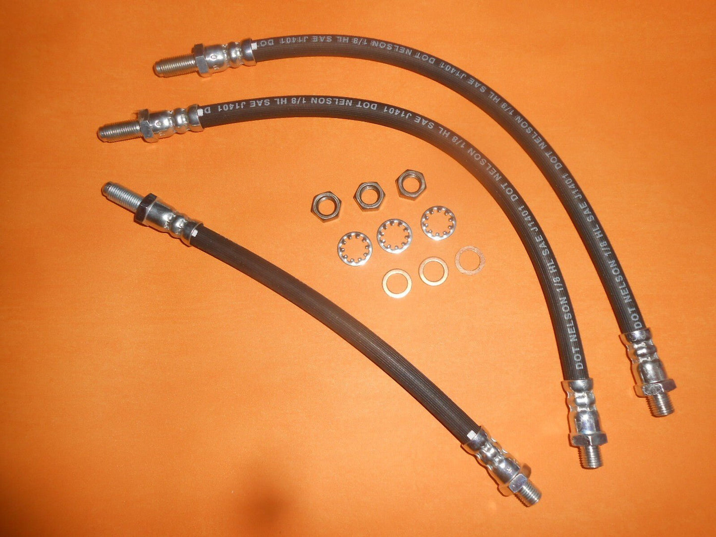 MG MGB GT ROADSTER & V8 (1962 - 1975) FRONT & REAR BRAKE HOSES + Nuts & washers - Vroom Classics