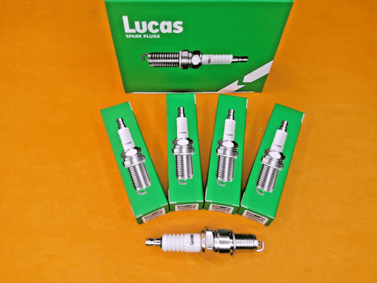 MG MGB MGB GT (1962 - 80) SPARK PLUGS SET of 4 - GENUINE LUCAS - Vroom Classics