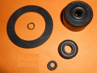 MG MGC & MGC GT (1967 - 70) BRAKE MASTER CYLINDER KIT - 0.875" - Vroom Classics