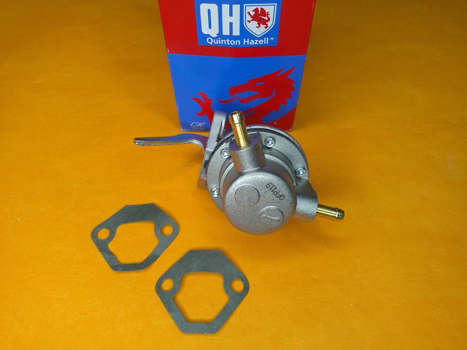 MG MIDGET 1500 up to eng. 50967 (1974 - 77??) NEW MECHANICAL FUEL PUMP - QFP119 - Vroom Classics