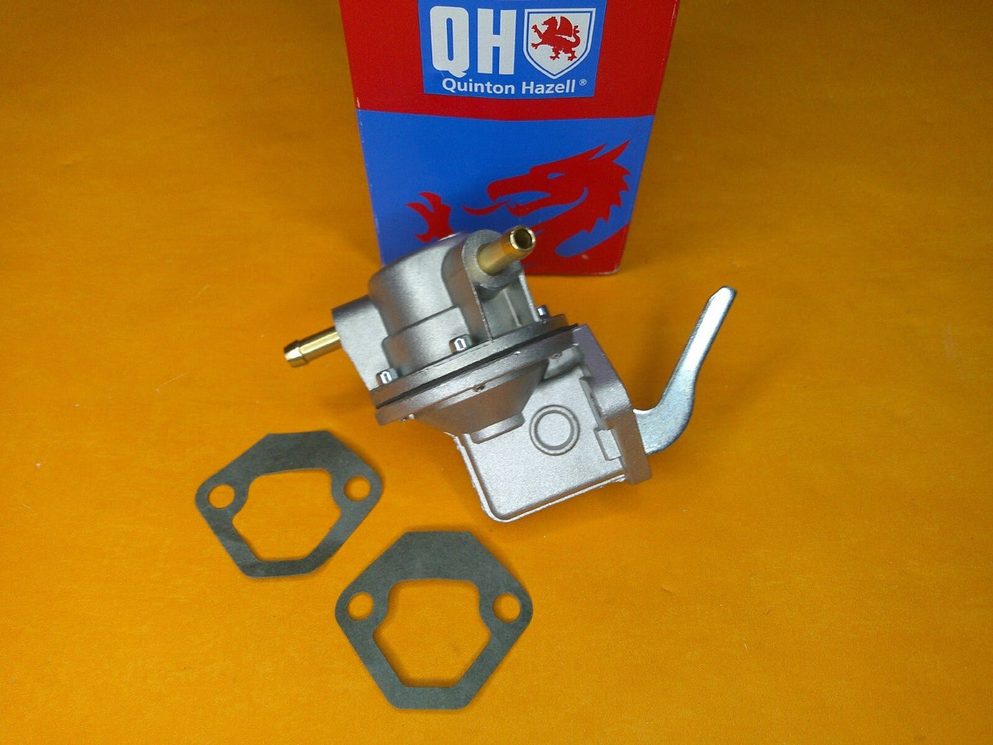 MG MIDGET 1500 up to eng. 50967 (1974 - 77??) NEW MECHANICAL FUEL PUMP - QFP119 - Vroom Classics