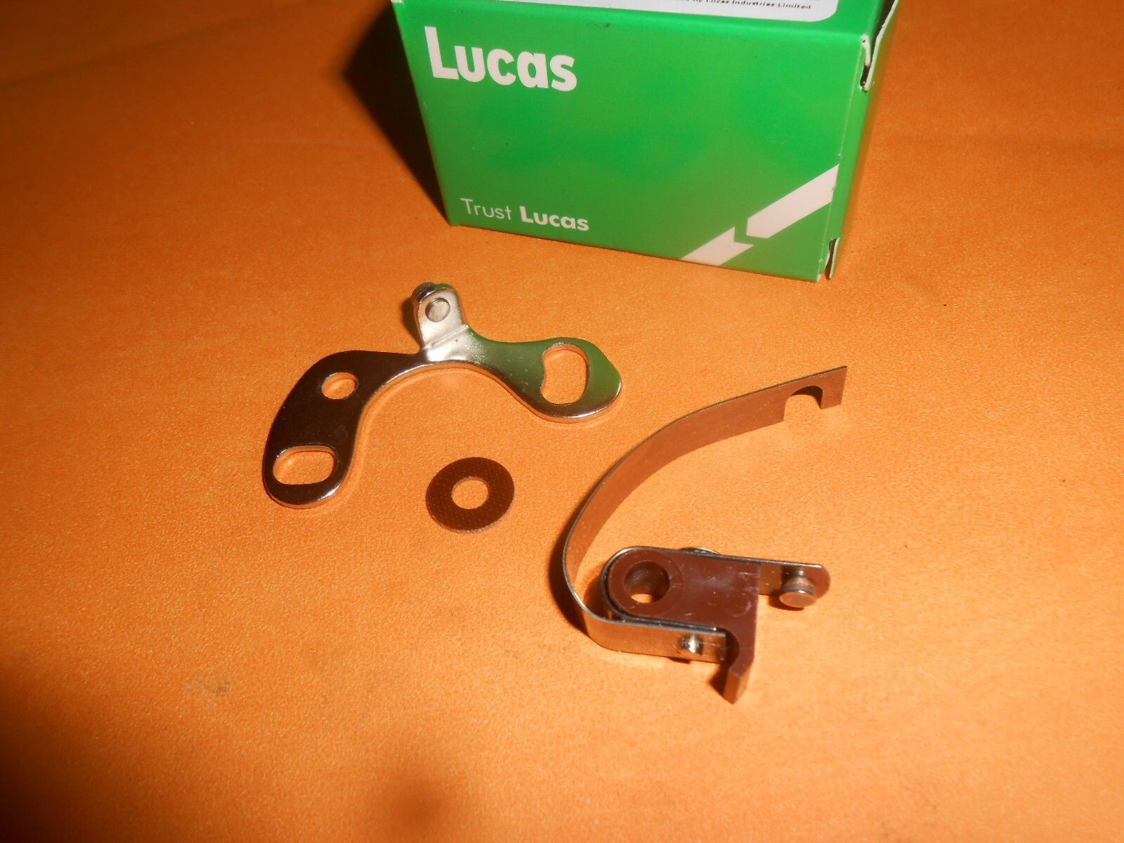 MG Midget (1946 - 55)MG 1 1/4,1 1/2 Ltr(1947 - 53)LUCAS IGNITION CONTACT SET - 407050 - Vroom Classics