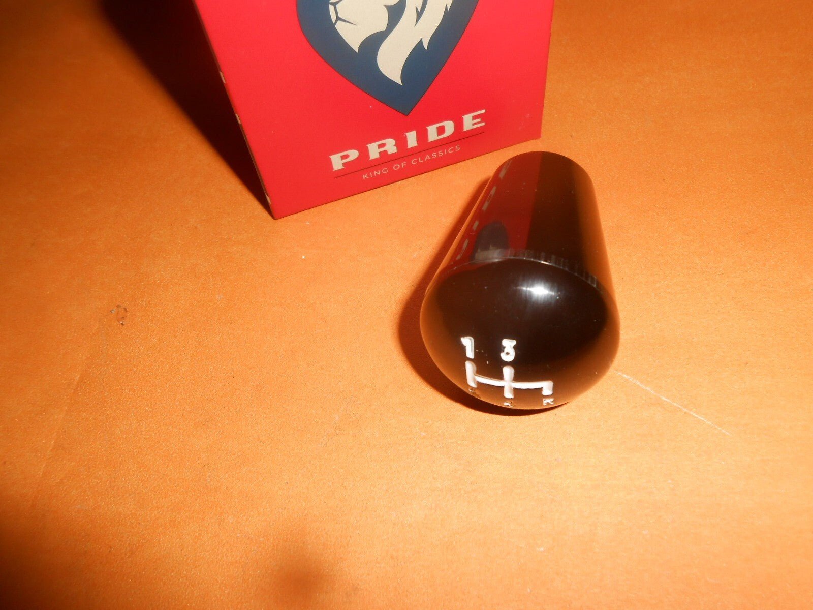 MG MIDGET Mk1 Mk2 Mk3 (1961 - 1972) GEAR LEVER KNOB (4 SPEED MANUAL) - Vroom Classics