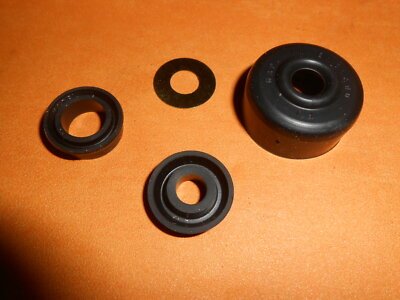 MG MIDGET Mk3 & 1500 (1966 - 80) "Later type" CLUTCH MASTER CYLINDER REPAIR KIT - Vroom Classics