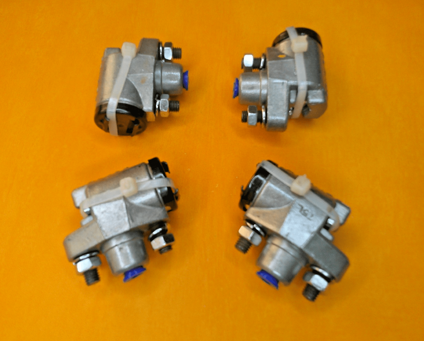 MG TD TF (1950 - 55) FRONT BRAKE WHEEL CYLINDERS (SET of 4) - Vroom Classics
