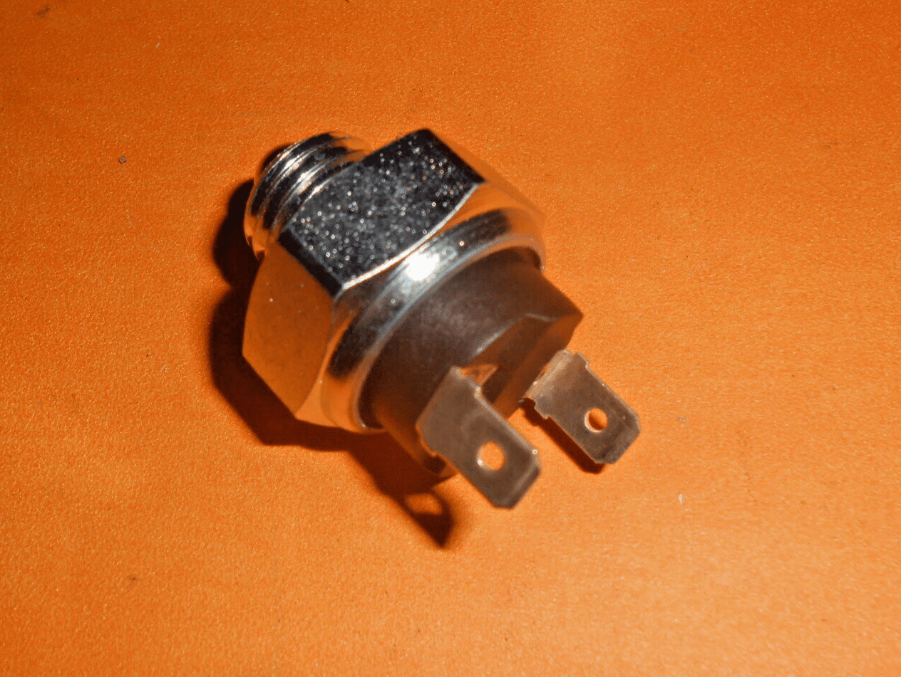 MGB MGB GT (1968 - 81) NEW REVERSING LIGHT SWITCH - 54850 - Vroom Classics